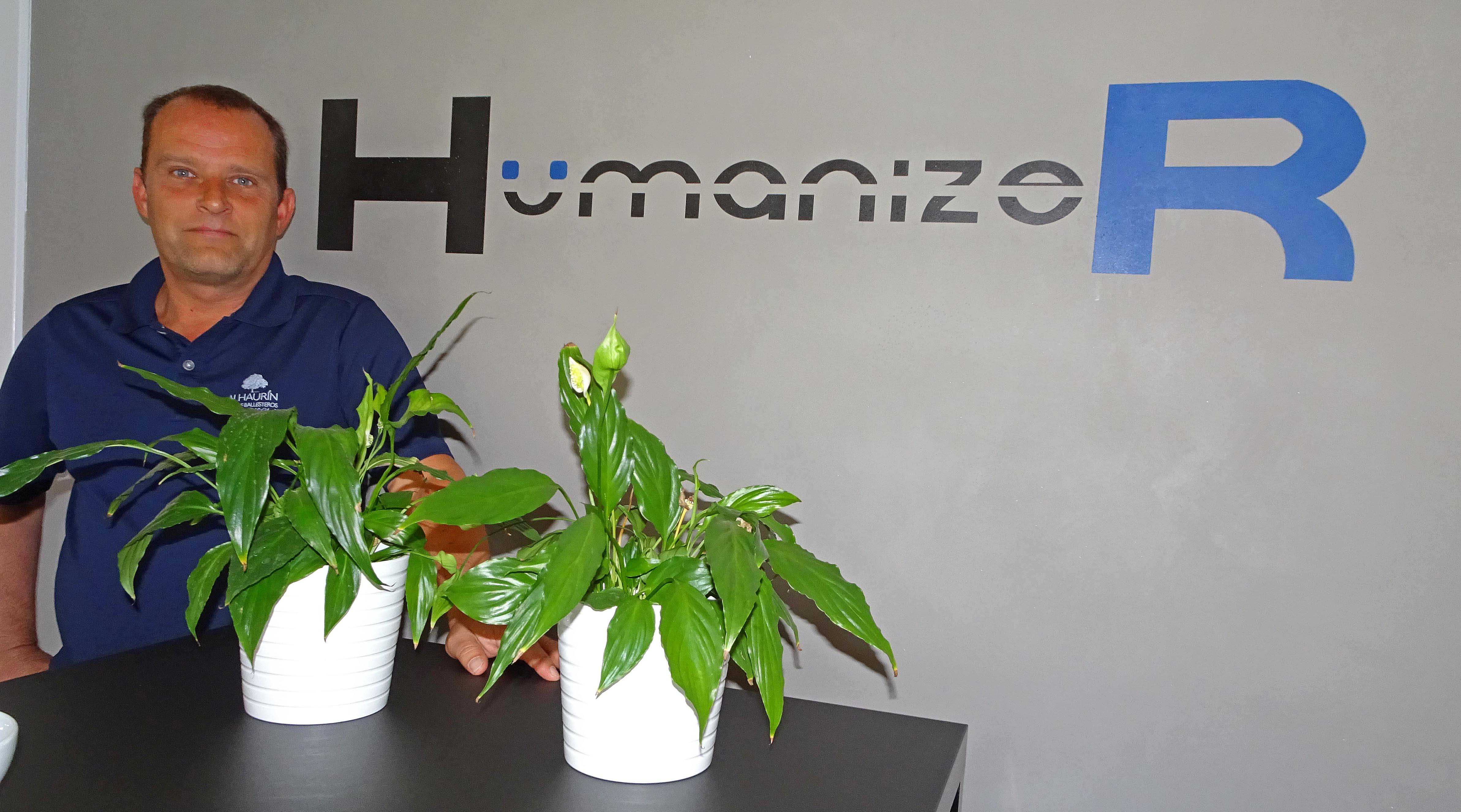 Michael Weibel, HumanizeR